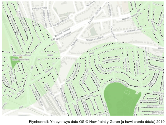 Map yn dangos strydoedd a thai mewn ardal o Gaerdydd.